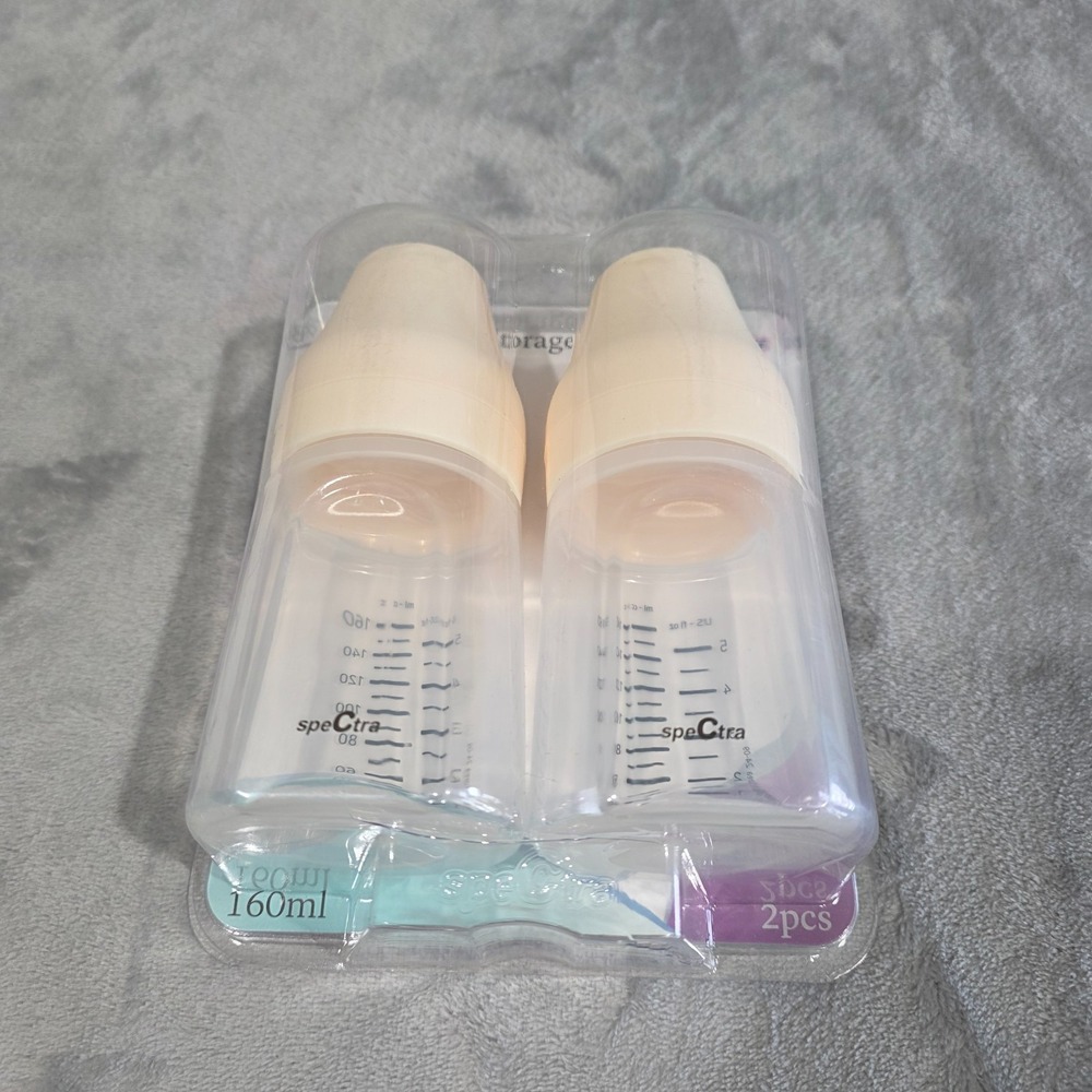 Spectra Set of 2 Breast Milk Storage Bottles (5oz‎ each) NEW